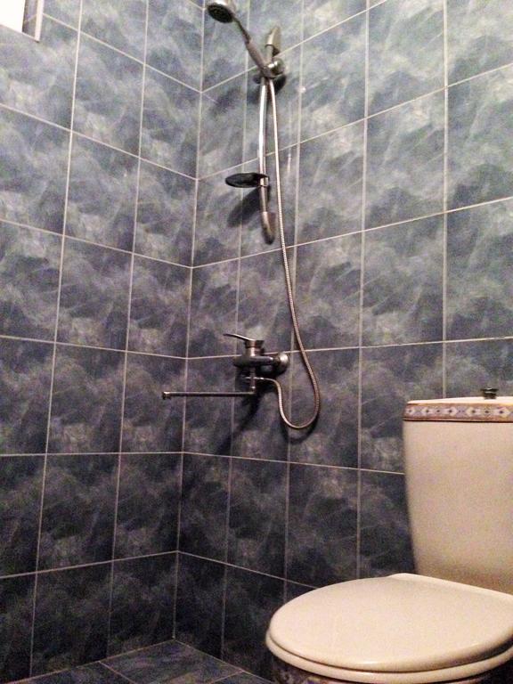 Guest House Romanadze كوبوليتي المظهر الخارجي الصورة