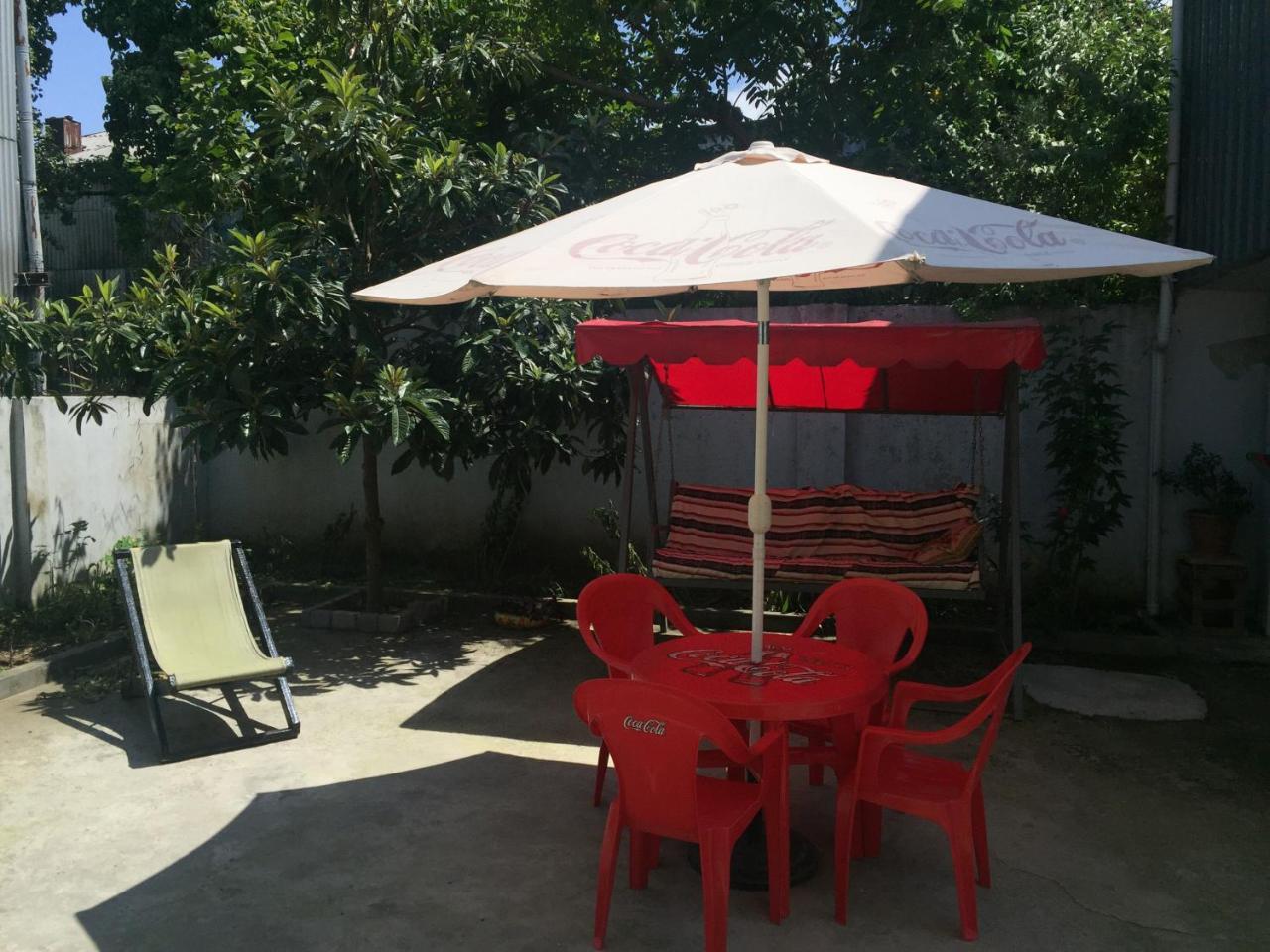 Guest House Romanadze كوبوليتي المظهر الخارجي الصورة