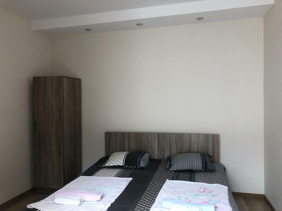 Guest House Romanadze كوبوليتي المظهر الخارجي الصورة